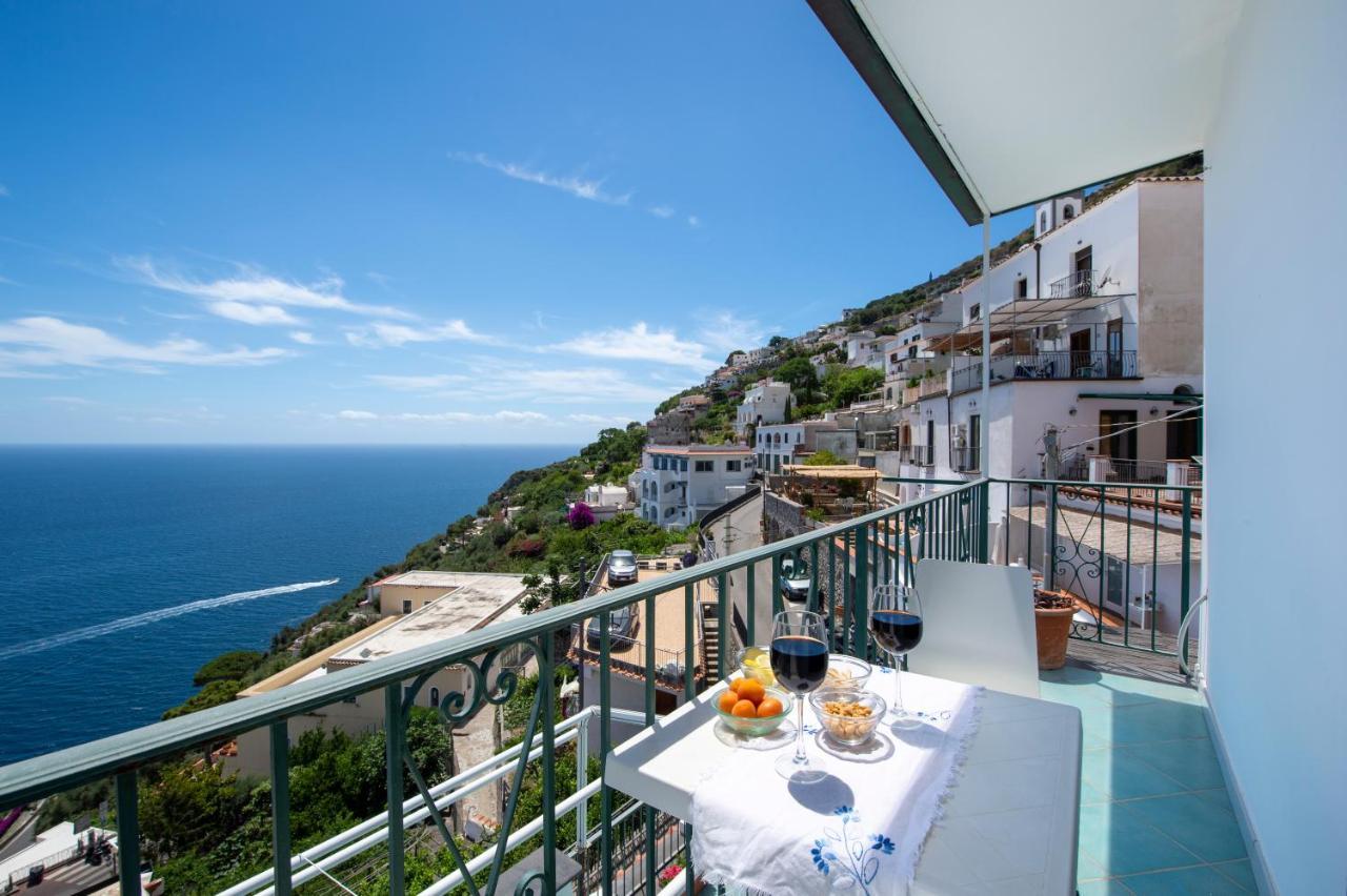 Moressas In Praiano Exteriör bild